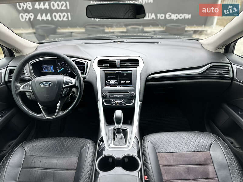 Седан Ford Fusion 2015 в Харкові