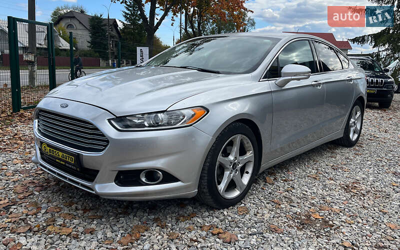 Седан Ford Fusion 2015 в Коломые