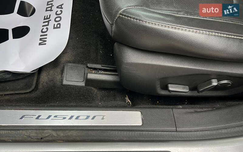 Седан Ford Fusion 2015 в Коломые