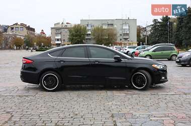 Седан Ford Fusion 2018 в Кременчуці