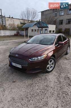 Седан Ford Fusion 2015 в Радомышле