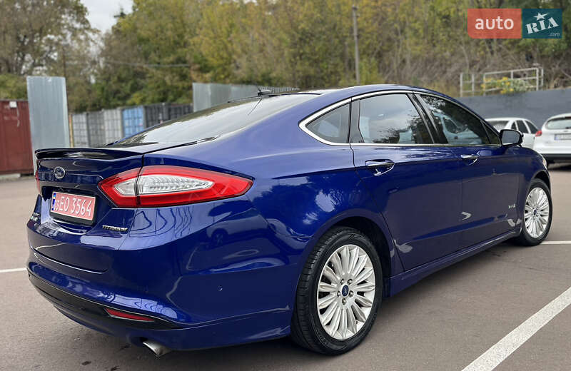Седан Ford Fusion 2013 в Киеве фото 6 Седан Ford Fusion 2013 в Киеве