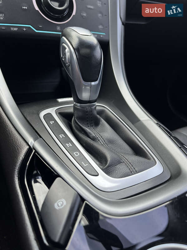 Седан Ford Fusion 2013 в Киеве фото 21 Седан Ford Fusion 2013 в Киеве