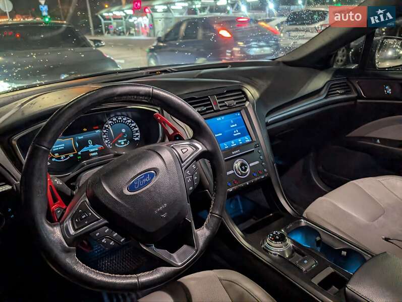 Седан Ford Fusion 2017 в Ивано-Франковске