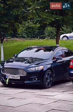 Седан Ford Fusion 2015 в Делятине