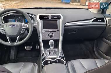 Седан Ford Fusion 2015 в Одессе