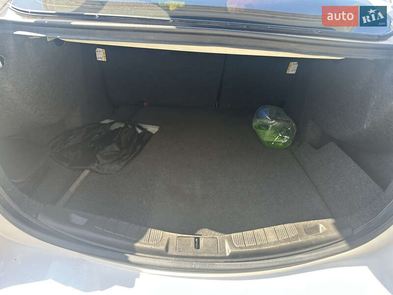 Седан Ford Fusion 2015 в Львове