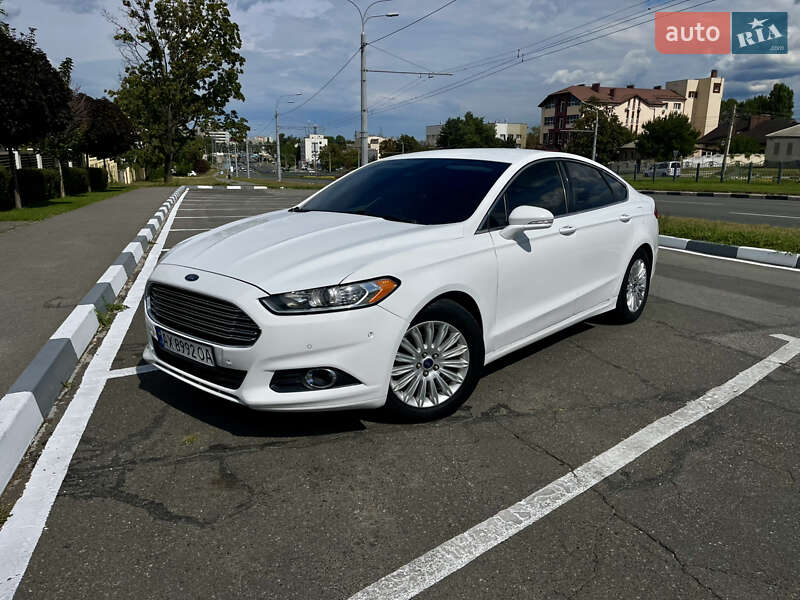Седан Ford Fusion 2014 в Харкові