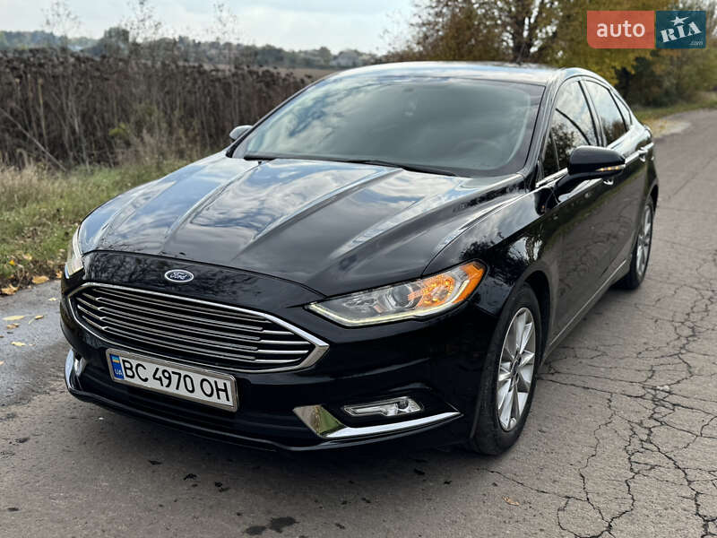 Седан Ford Fusion 2017 в Попільні