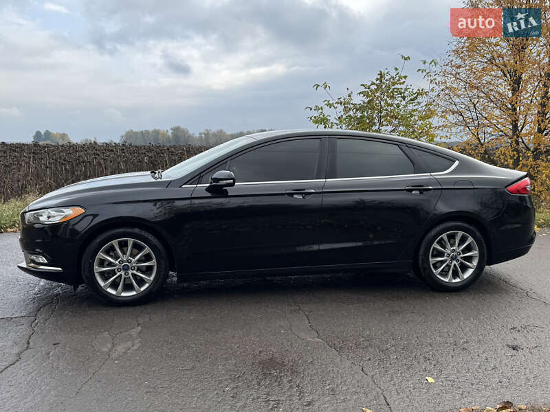 Седан Ford Fusion 2017 в Попільні