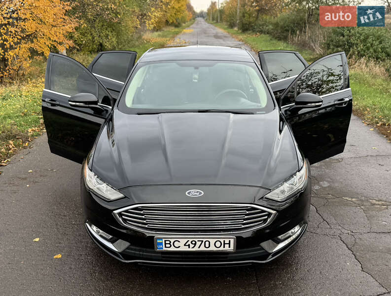 Седан Ford Fusion 2017 в Попільні