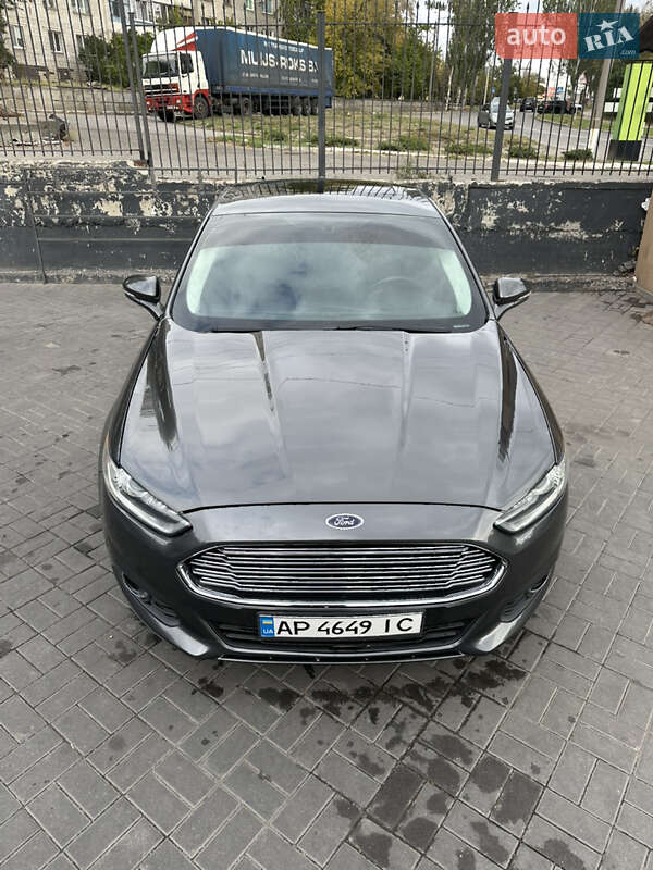 Седан Ford Fusion 2015 в Запоріжжі