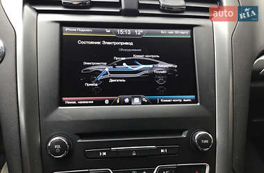 Седан Ford Fusion 2015 в 
