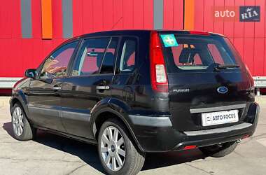 Хэтчбек Ford Fusion 2007 в 