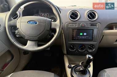 Хэтчбек Ford Fusion 2007 в 