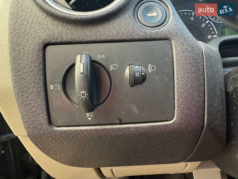 Хетчбек Ford Fusion 2007 в Києві фото 17 Хетчбек Ford Fusion 2007 в Києві