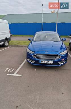 Седан Ford Fusion 2018 в 
