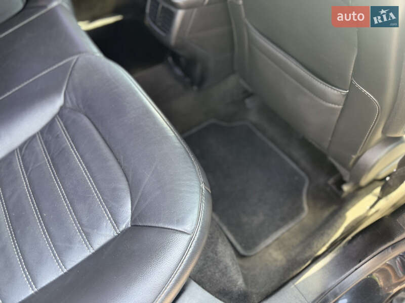 Седан Ford Fusion 2013 в Днепре