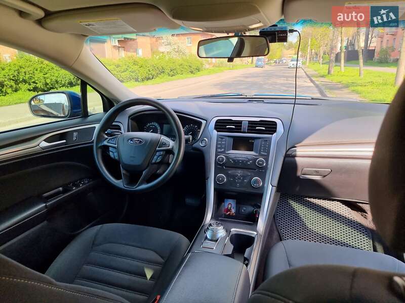 Седан Ford Fusion 2016 в Киеве фото 11 Седан Ford Fusion 2016 в Киеве