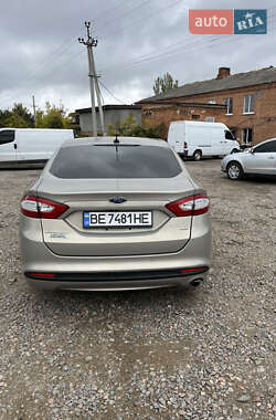 Седан Ford Fusion 2014 в  фото 6 Седан Ford Fusion 2014 в