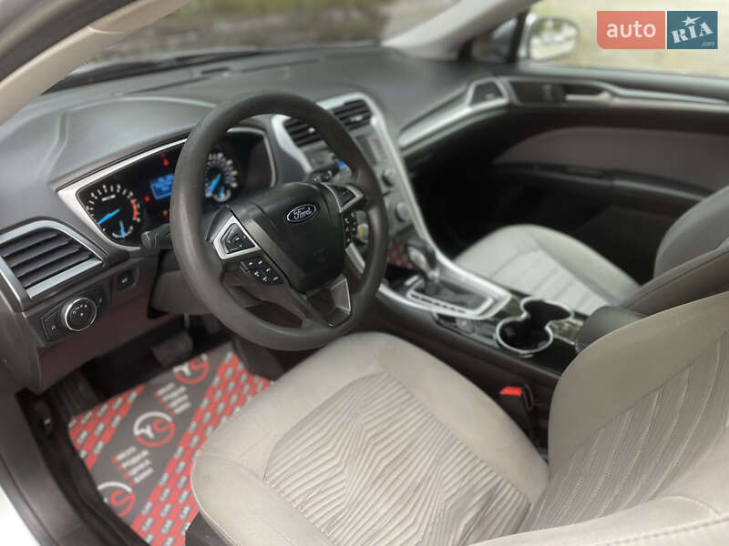 Седан Ford Fusion 2016 в Киеве фото 23 Седан Ford Fusion 2016 в Киеве