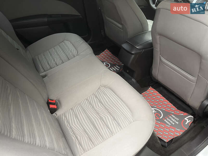 Седан Ford Fusion 2016 в Киеве фото 35 Седан Ford Fusion 2016 в Киеве