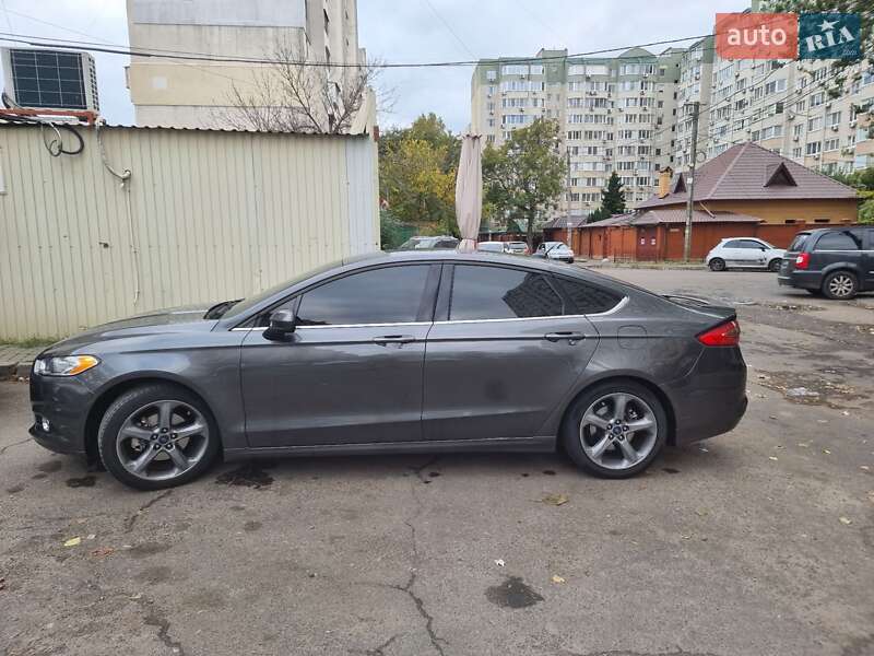 Седан Ford Fusion 2016 в Одессе