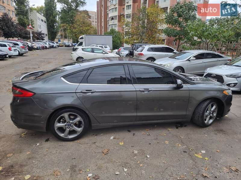 Седан Ford Fusion 2016 в Одессе