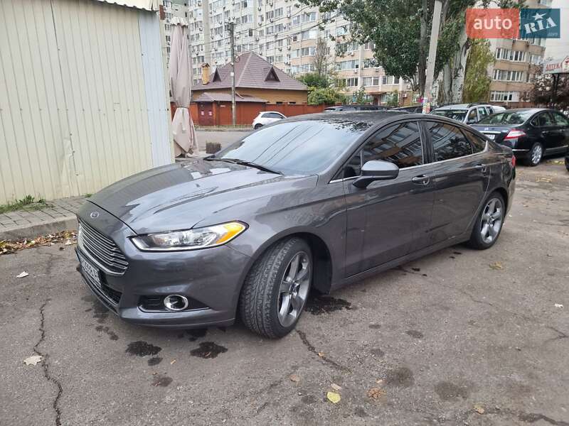 Седан Ford Fusion 2016 в Одессе