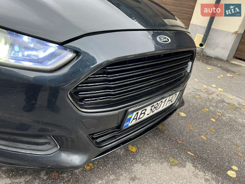 Седан Ford Fusion 2014 в Вінниці
