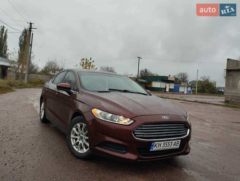 Ford Fusion 2015