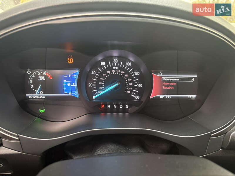 Седан Ford Fusion 2016 в Борисполі