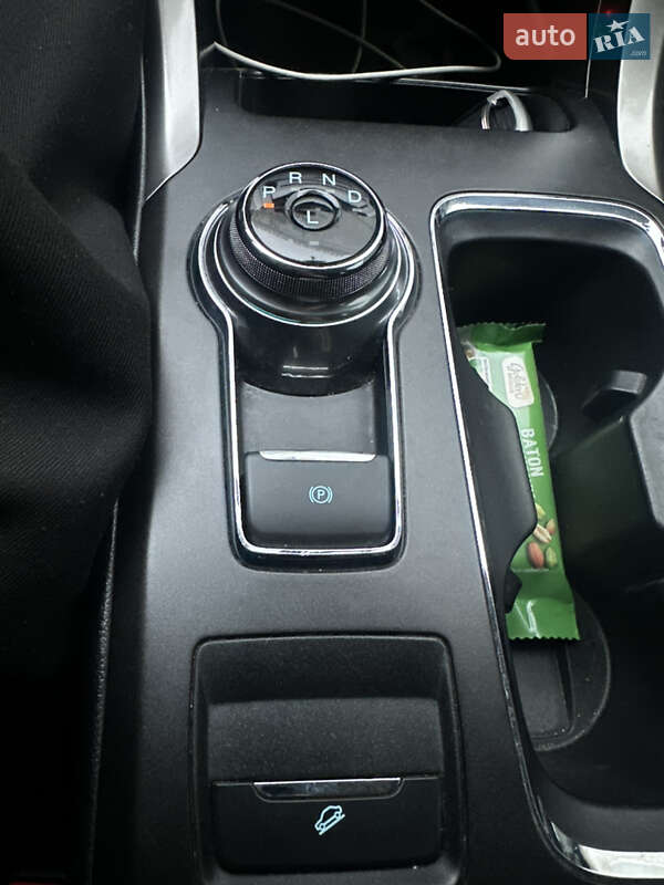 Седан Ford Fusion 2017 в Львові