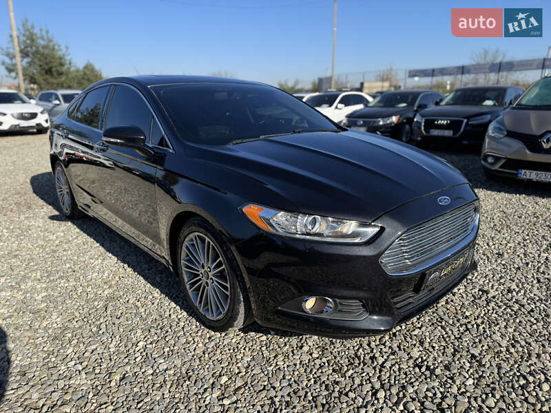 Седан Ford Fusion 2015 в Ивано-Франковске