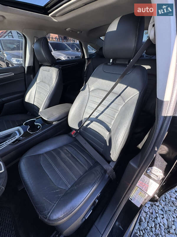 Седан Ford Fusion 2015 в Ивано-Франковске