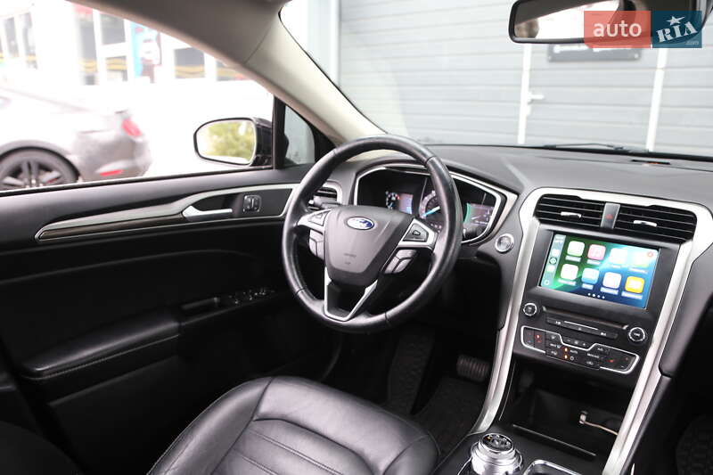 Седан Ford Fusion 2016 в Киеве