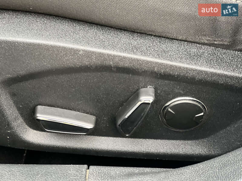 Седан Ford Fusion 2019 в Киеве