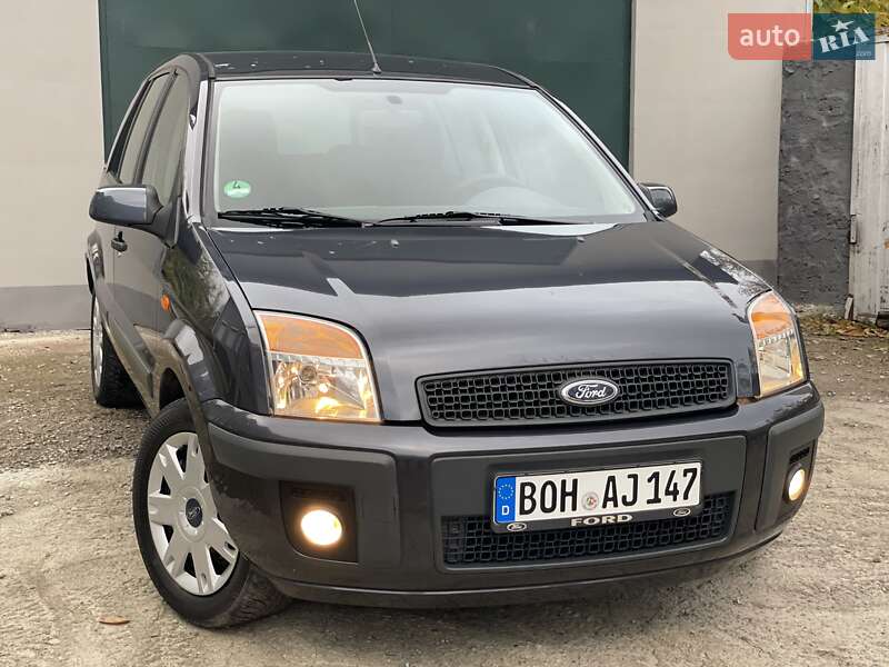Хетчбек Ford Fusion 2008 в Вінниці