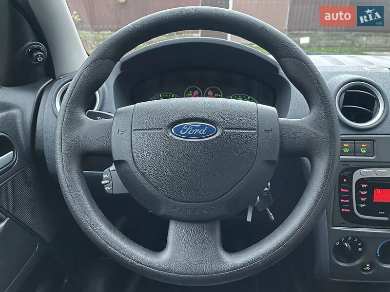 Хетчбек Ford Fusion 2008 в Вінниці