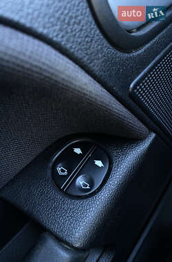 Хетчбек Ford Fusion 2009 в  фото 16 Хетчбек Ford Fusion 2009 в