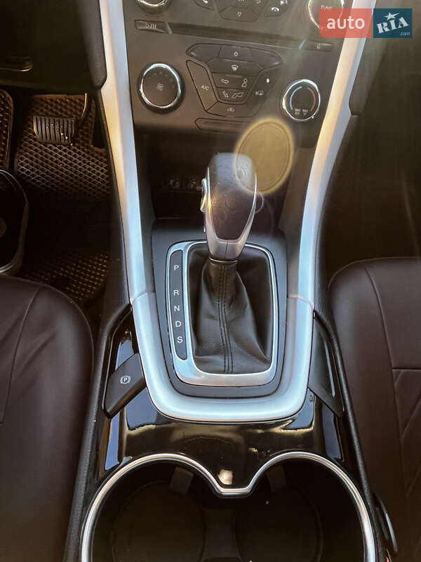 Седан Ford Fusion 2016 в Житомире фото 12 Седан Ford Fusion 2016 в Житомире