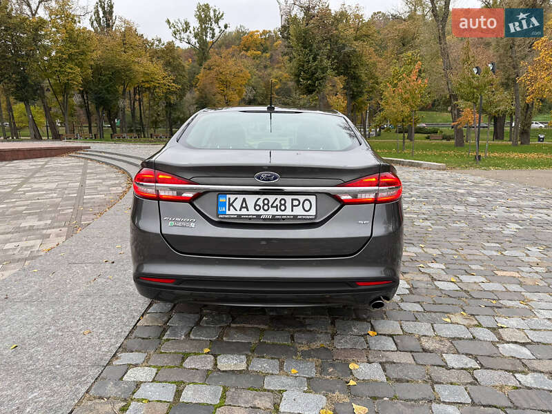 Седан Ford Fusion 2018 в Киеве