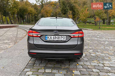 Седан Ford Fusion 2018 в  фото 6 Седан Ford Fusion 2018 в