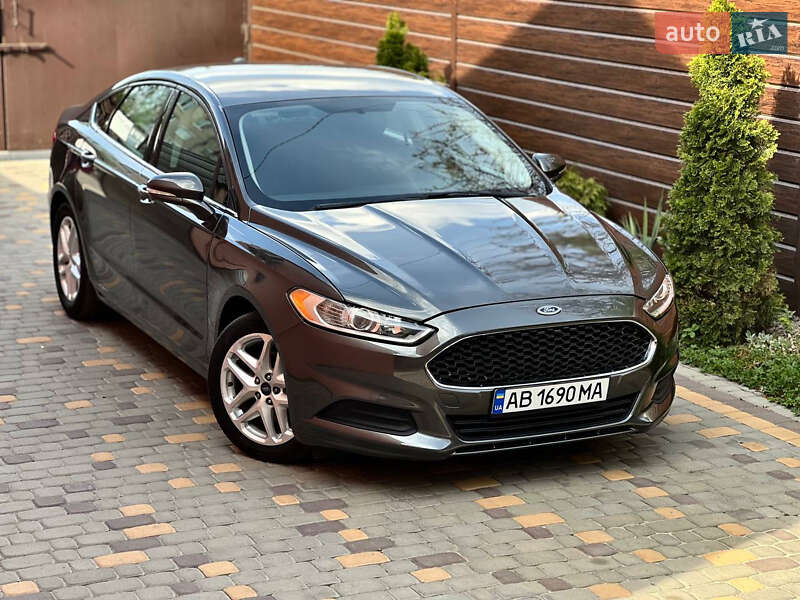 Седан Ford Fusion 2015 в Виннице