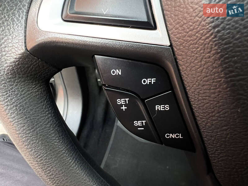 Седан Ford Fusion 2015 в Виннице