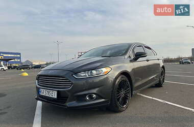 Седан Ford Fusion 2015 в Києві