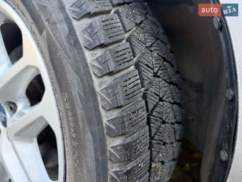 Седан Ford Fusion 2013 в Шептицькому