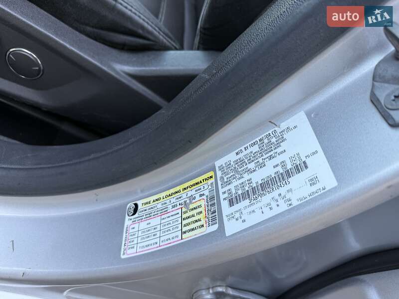 Седан Ford Fusion 2013 в Шептицькому