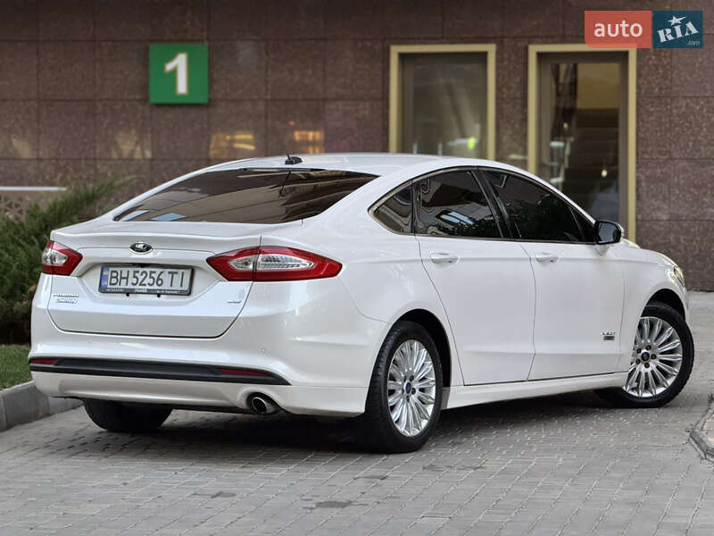 Седан Ford Fusion 2013 в Одессе