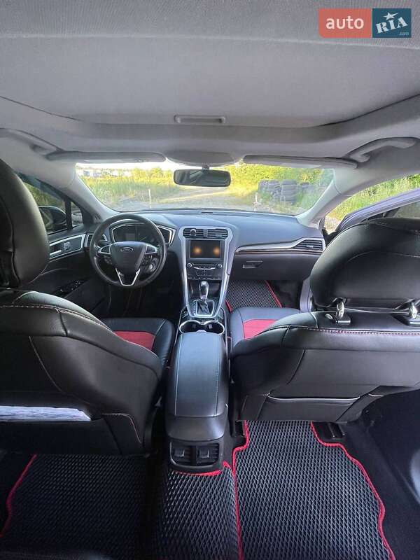 Седан Ford Fusion 2014 в Києві фото 7 Седан Ford Fusion 2014 в Києві